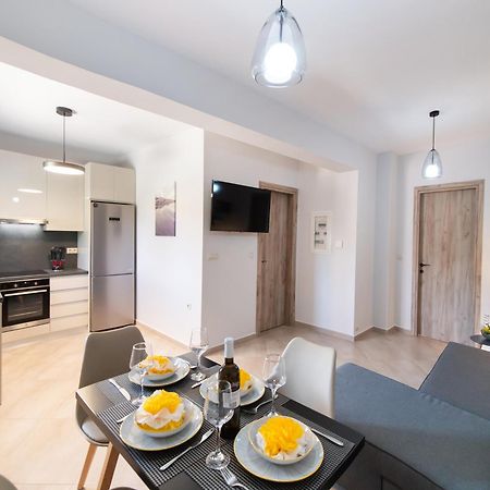 Ruellia Luxury Apartments Kalligoni Exteriör bild